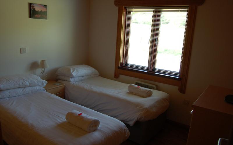 Kingfisher Lodge - Twin Bedroom